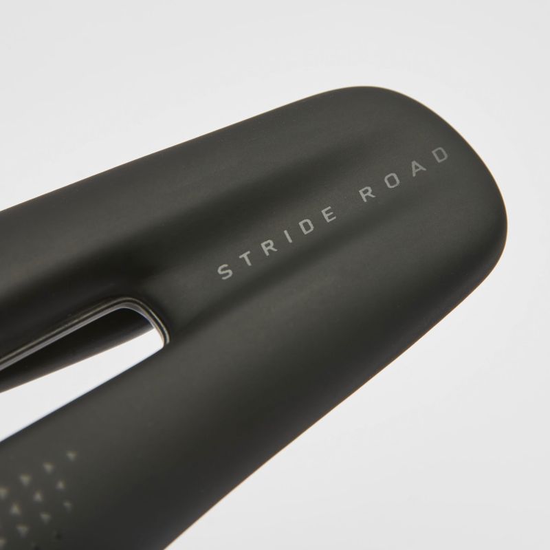 gebioMized Stride Road cut-out