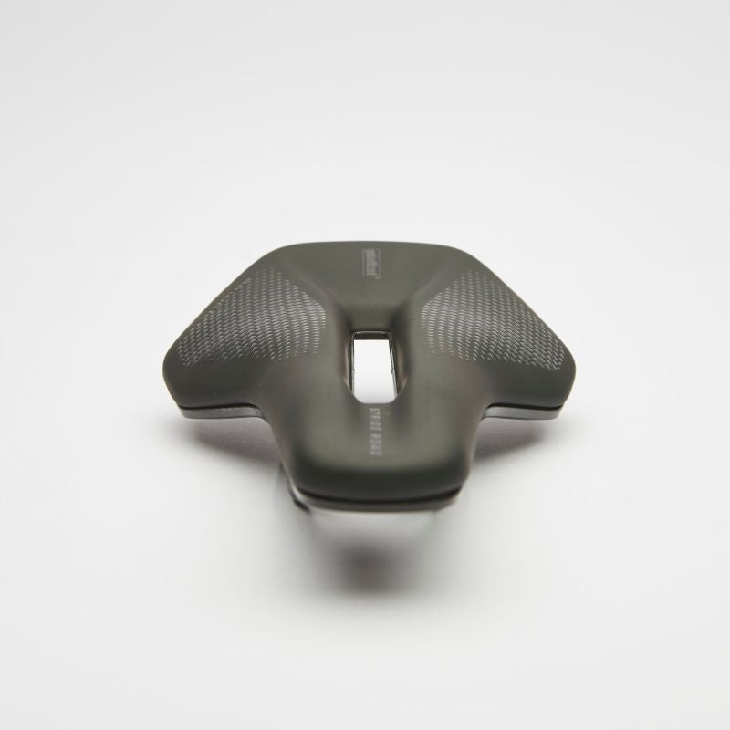 gebioMized Stride Road cut-out
